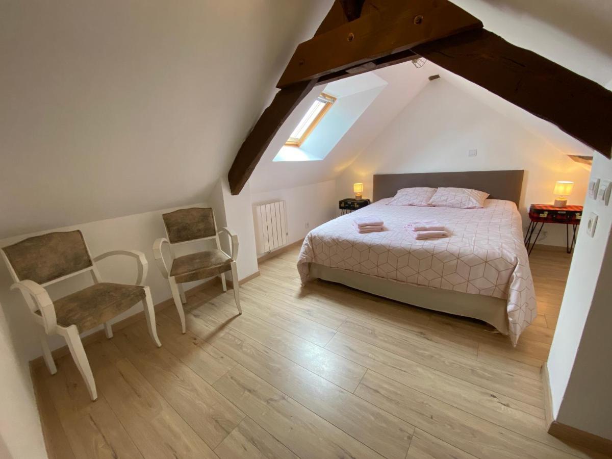 Petite Maison Dans La Prairie * La Pellerine (Mayenne)